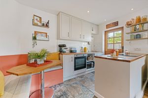 Kitchen- click for photo gallery